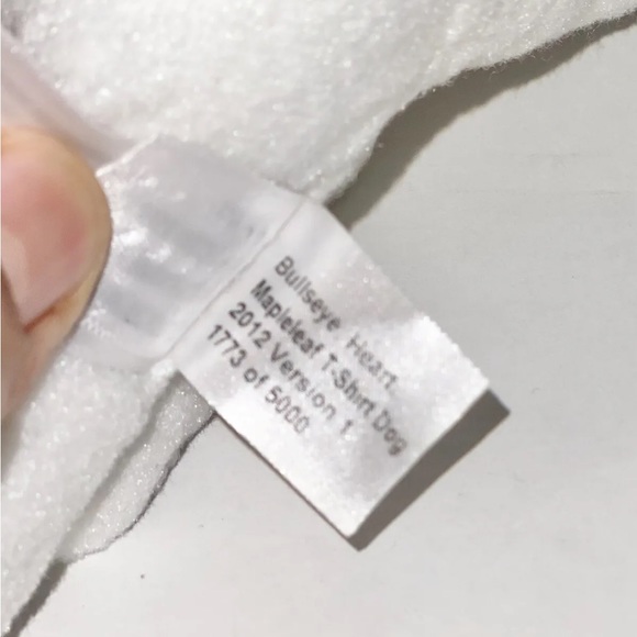 2012/13 Target Bullseye Mapleleaf T-Shirt Dog Plush Rare Number #1173 of 5000 - Picture 11 of 11